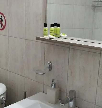 פאליאורי Miranda Studios מראה חיצוני תמונה